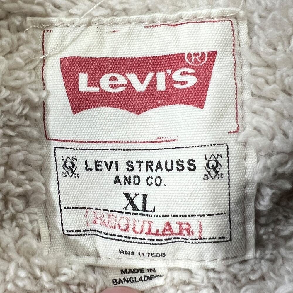 Levi's Sherpa Lined Button Up - image 7